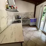 Relax Jacuzzi Private And Car Park Nemi Villa