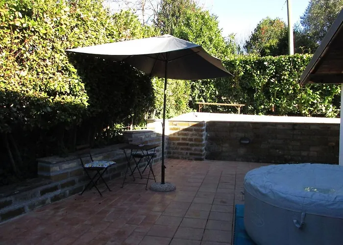 Relax Jacuzzi Private And Car Park Nemi Monte Porzio