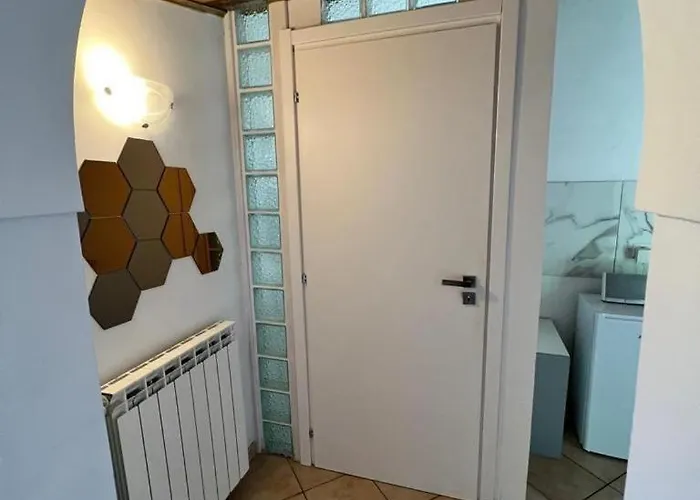 Relax Jacuzzi Private And Car Park Nemi